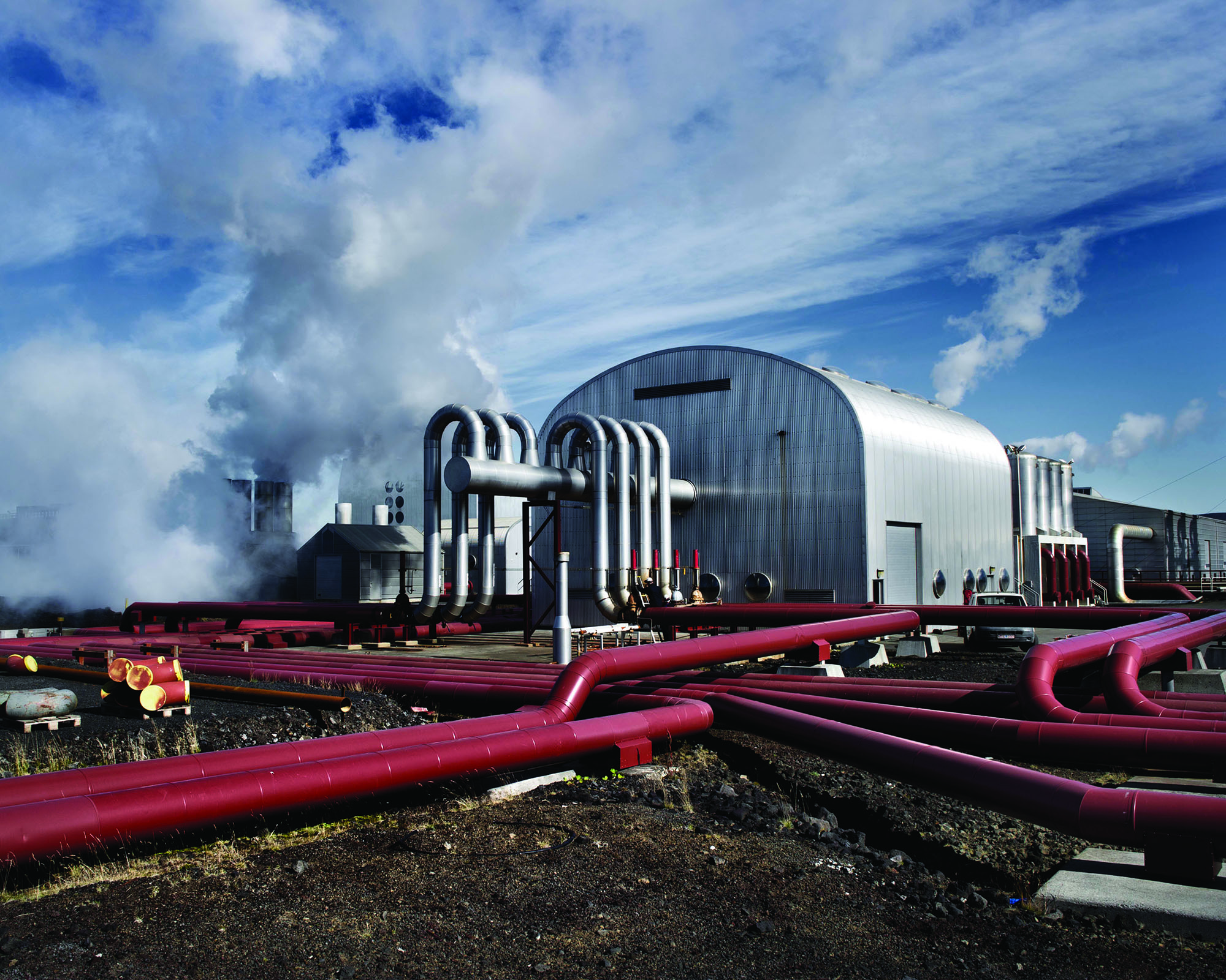 Геотермальная станция в Исландии. Геотермальная Энергетика в Исландии. ГЕОЭС В Исландии. Геотермальную энергию Латвии.